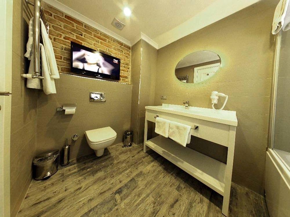 Taksim Santa Lucia Hotel Istanbul Exterior foto