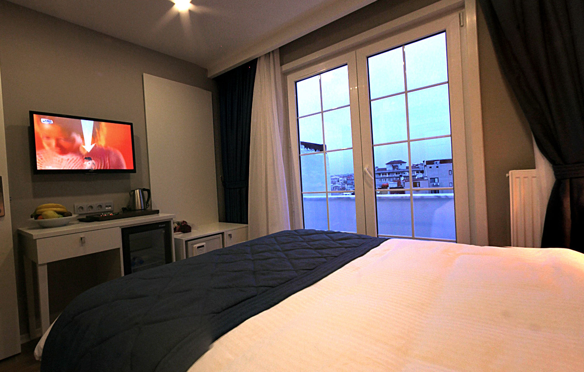 Taksim Santa Lucia Hotel Istanbul Exterior foto